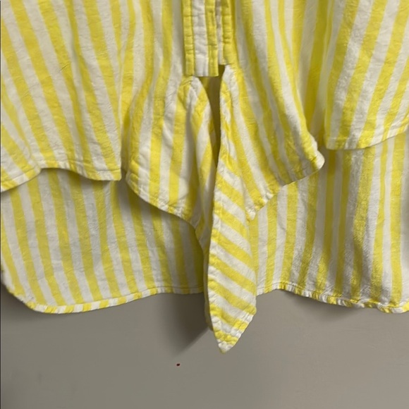 LOFT Yellow and White Striped Button Down Shirt - Picture 4 of 5